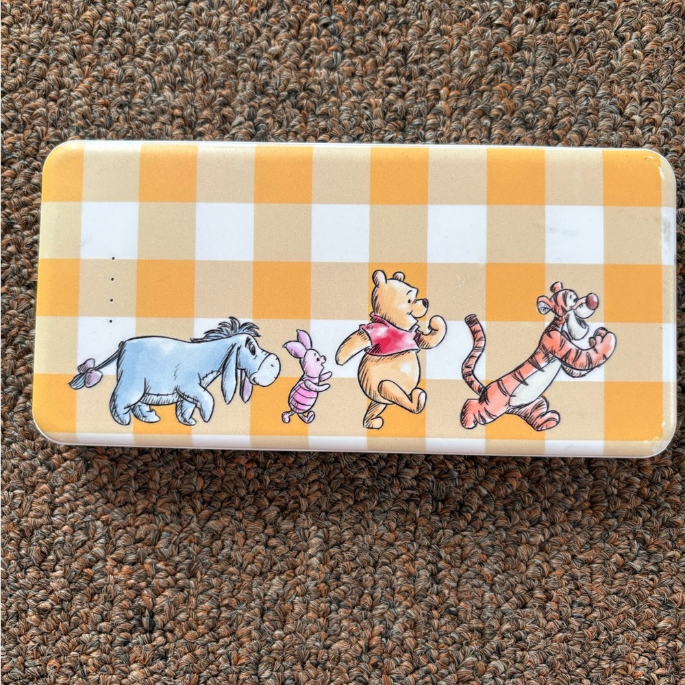 Winnie the Pooh Portable Power Bank